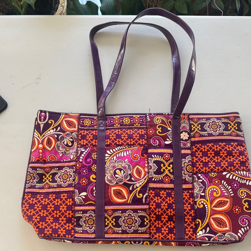 Vera Bradley tote bag